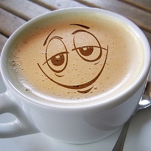 tasse de café qui sourit